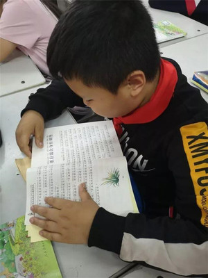 崇尚英雄 传承红色基因--济南市天成路小学少先大队委员会英雄中队创建纪实