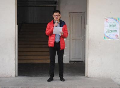 我院泉城义工代表鞠江赴天成路小学发表演讲