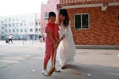 「献礼教师节」济南市天成路小学老师的12个小时